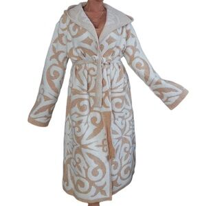 NWT Venini Long Sweater Coat/Robe w/ Hood, white & tan, size XL, SO soft!